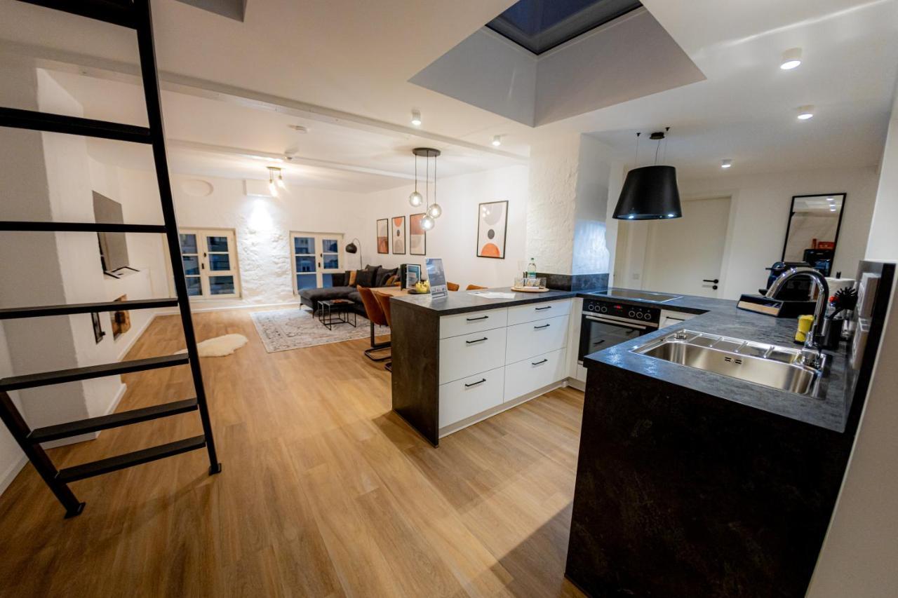 Highlight Am Stadtplatz Muehldorf - C4S Come4Stay - 2 Zimmer Wohnung I Bis Zu 5 Gaeste Exterior foto