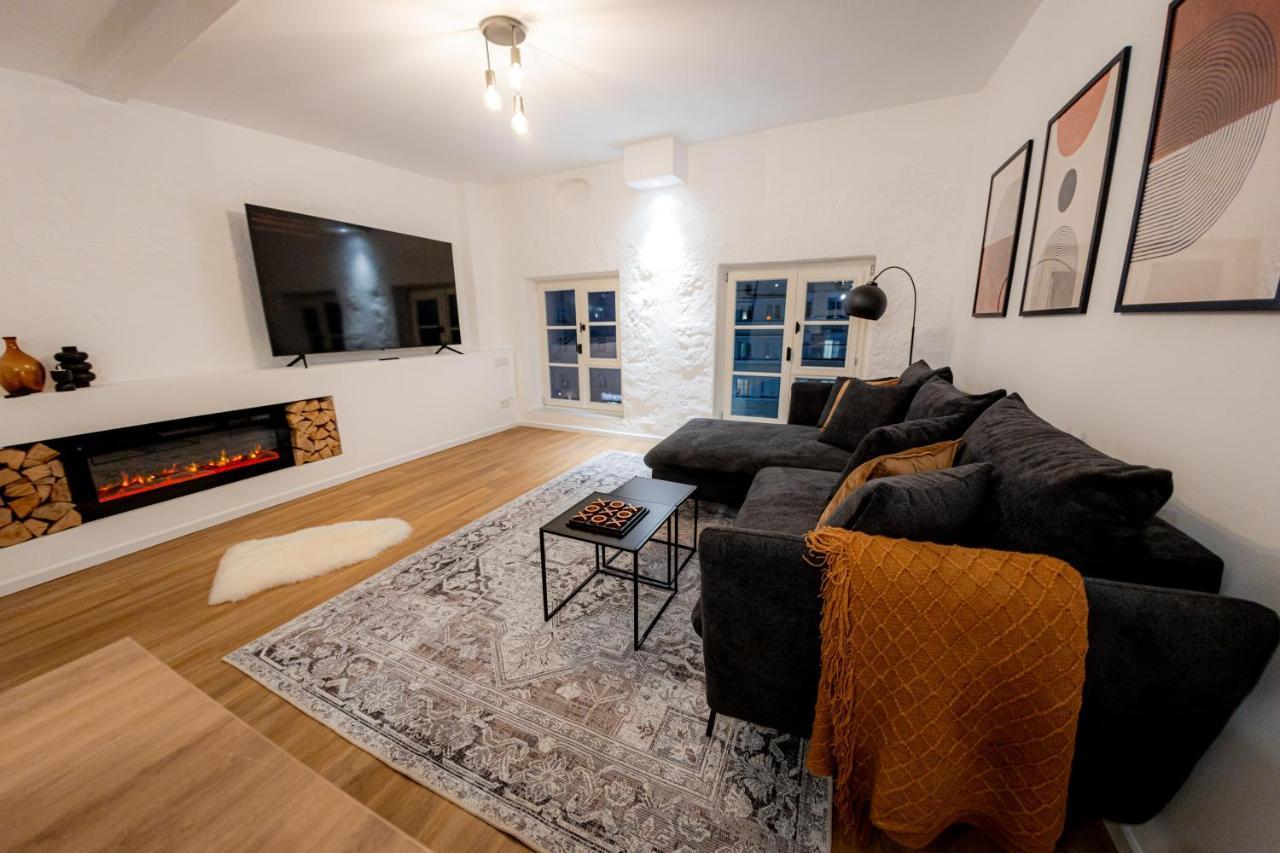 Highlight Am Stadtplatz Muehldorf - C4S Come4Stay - 2 Zimmer Wohnung I Bis Zu 5 Gaeste Exterior foto