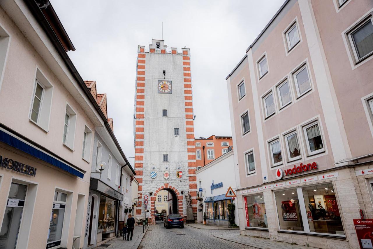 Highlight Am Stadtplatz Muehldorf - C4S Come4Stay - 2 Zimmer Wohnung I Bis Zu 5 Gaeste Exterior foto
