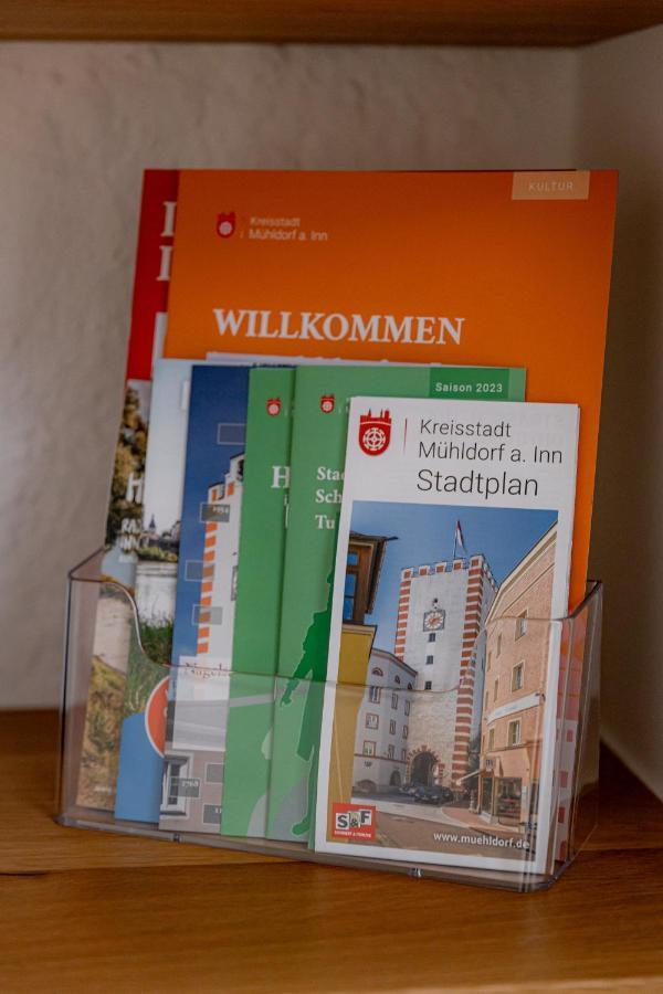 Highlight Am Stadtplatz Muehldorf - C4S Come4Stay - 2 Zimmer Wohnung I Bis Zu 5 Gaeste Exterior foto