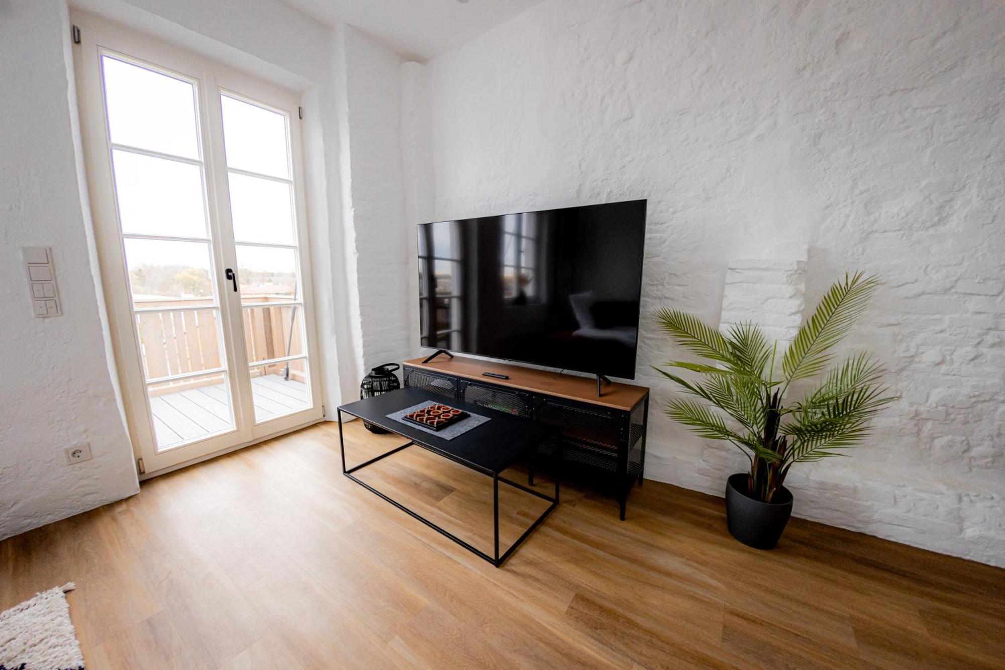 Highlight Am Stadtplatz Muehldorf - C4S Come4Stay - 2 Zimmer Wohnung I Bis Zu 5 Gaeste Exterior foto